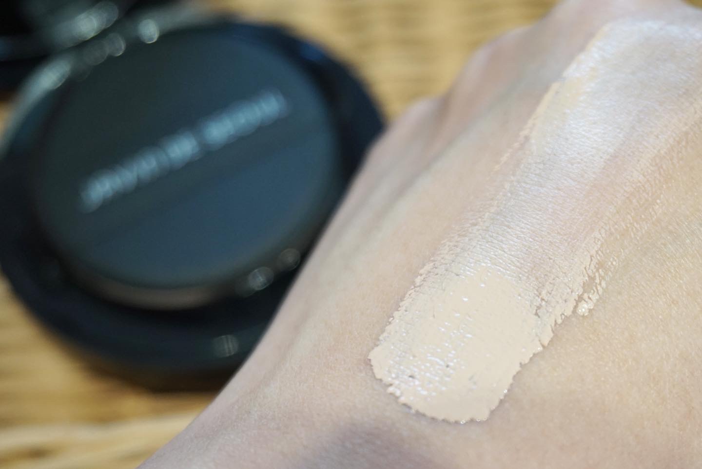 ジャビンドゥソウル ウインクファンデーションパクト 22 COVER SAND(カバーサンド)/Javin De Seoul/クッションファンデーションを使ったクチコミ（2枚目）