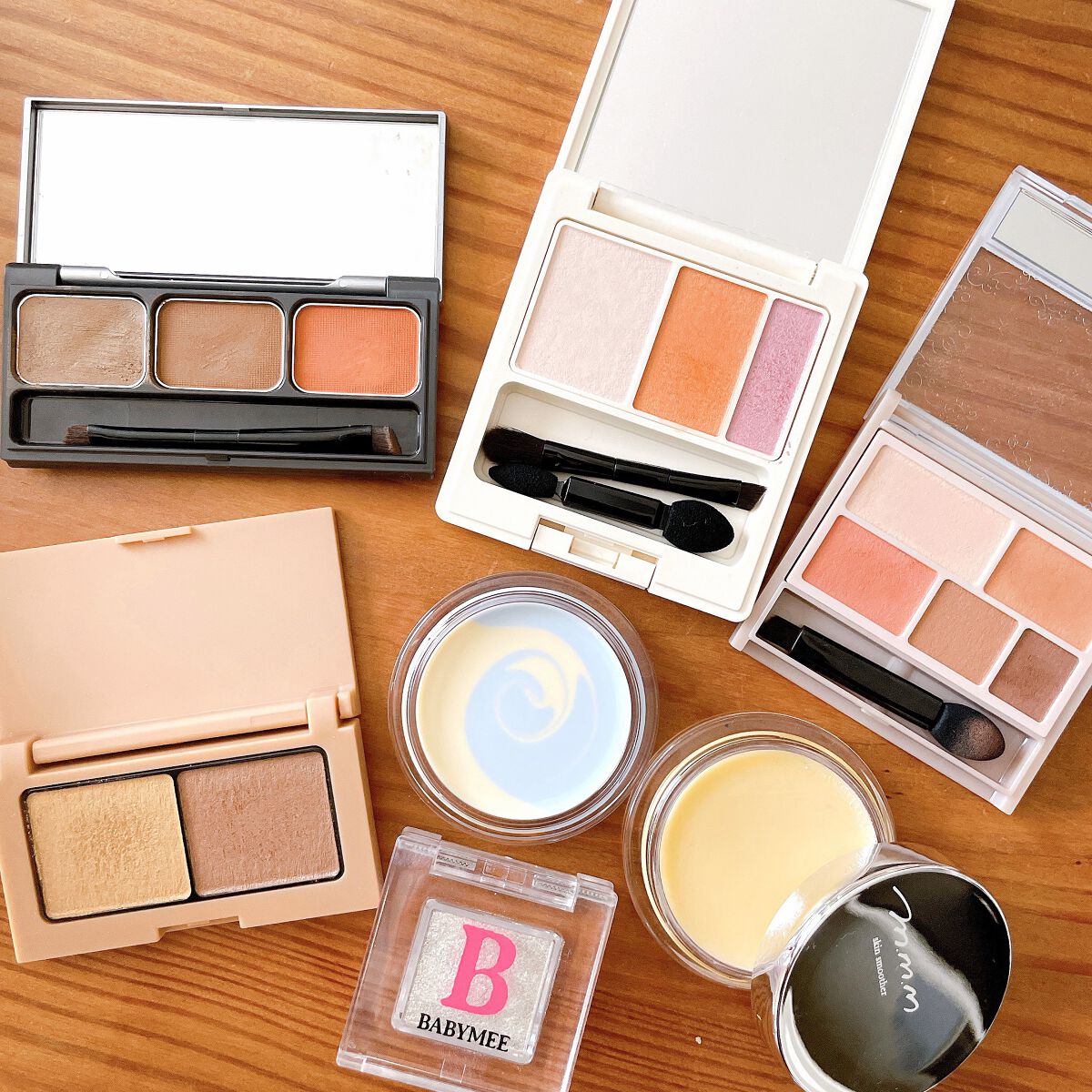 .
\イロモノ🦄/

オレンジが好き🍊

単色でも、重ねてもかわいい。

#最近のメイク #毎日メイク #アンドビー #ナチュラグラッセ #エテュセ #ベイビーミー #キャンメイク #ナチュラルコスメ #ナチュラルメイク #オレンジメイ