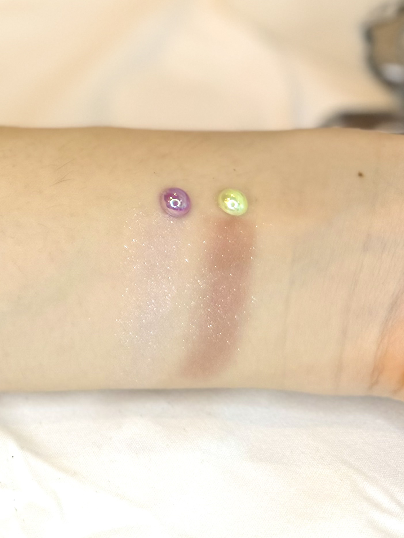 ジルスチュアート クリスタルブルーム ペタルクチュールアイズ デュオ/JILL STUART/アイシャドウパレットを使ったクチコミ（2枚目）