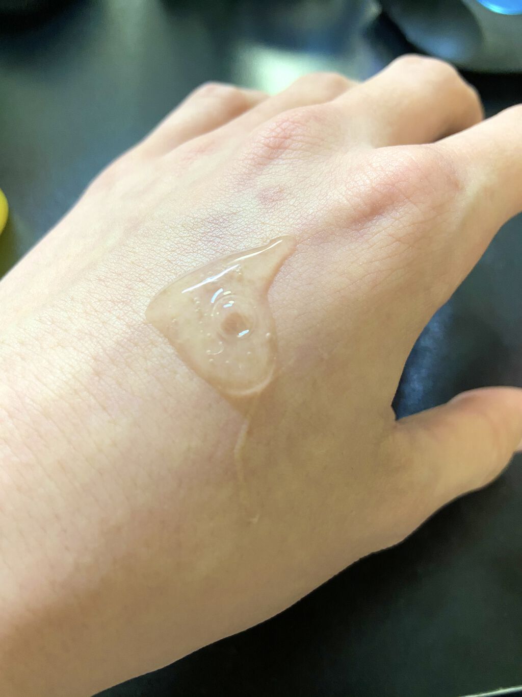 リアル カレンデュラディープモイスチャーエッセンス/APRILSKIN/美容液を使ったクチコミ（2枚目）