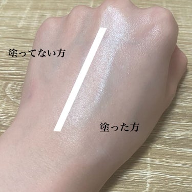 UVプラス 5P モイスチャライジング マルチ デイ スクリーン/CLARINS/日焼け止め・UVケアを使ったクチコミ（3枚目）