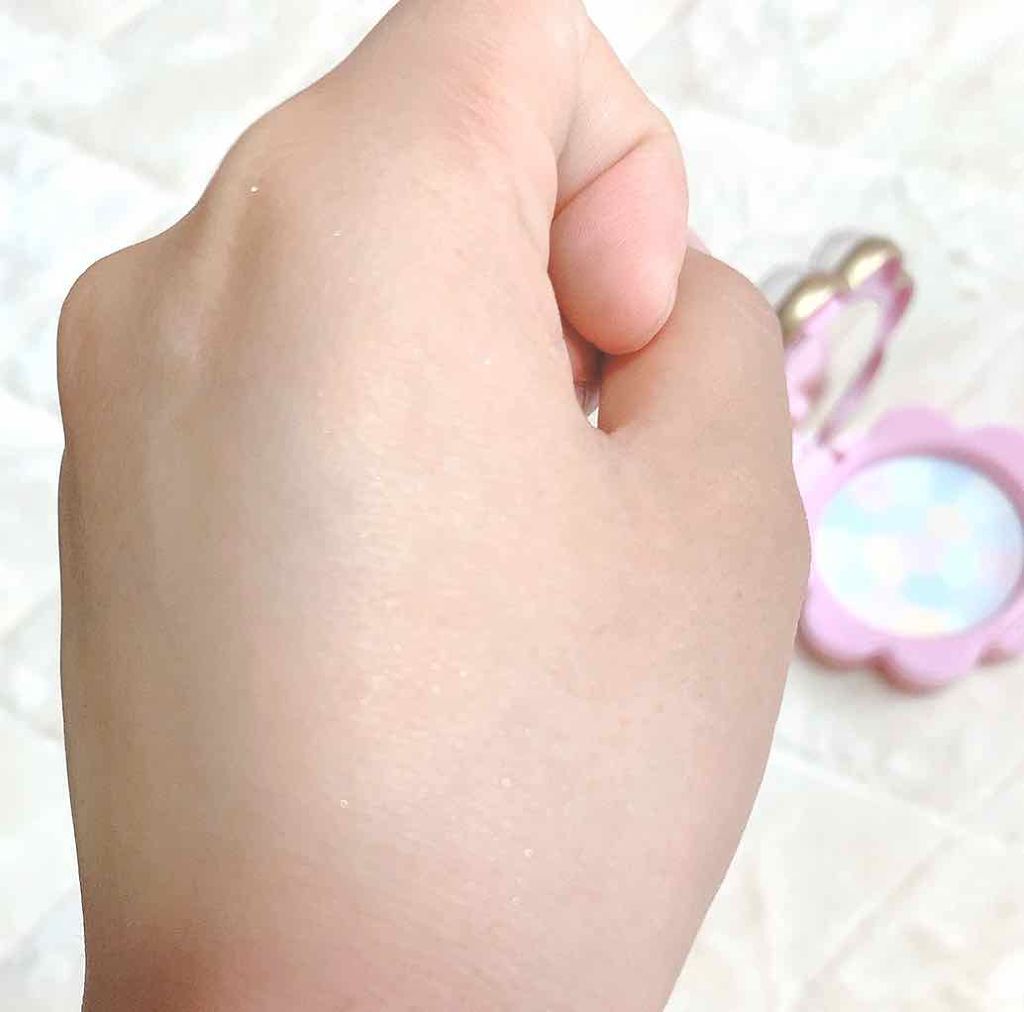 リズムタップフェイスパウダー/クレアボーテ/プレストパウダーを使ったクチコミ(3枚目)