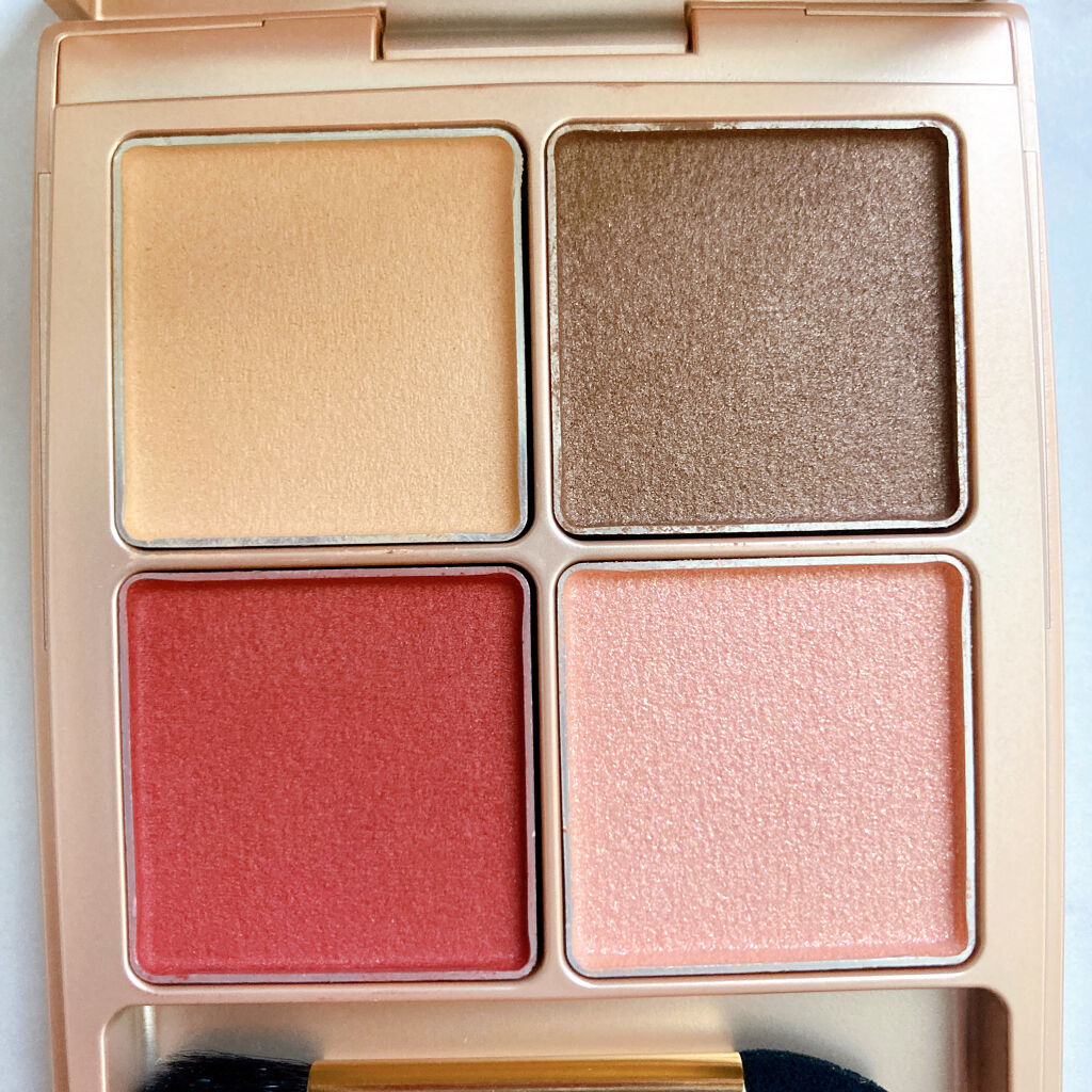  ローズウッドデイドリーム 4アイズ /RMK/アイシャドウパレットを使ったクチコミ（2枚目）