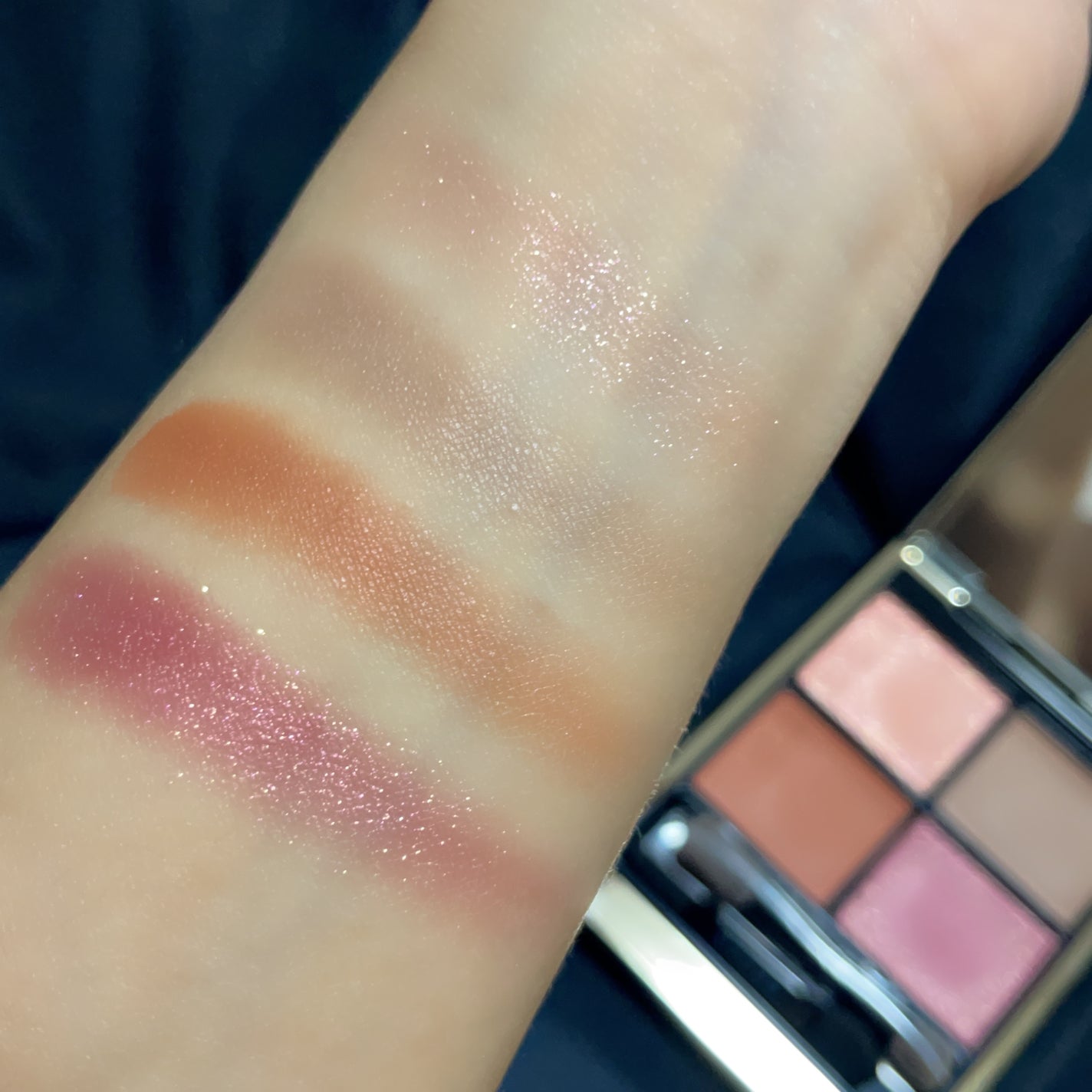 シグニチャー カラー アイズ/SUQQU/アイシャドウパレットを使ったクチコミ(3枚目)