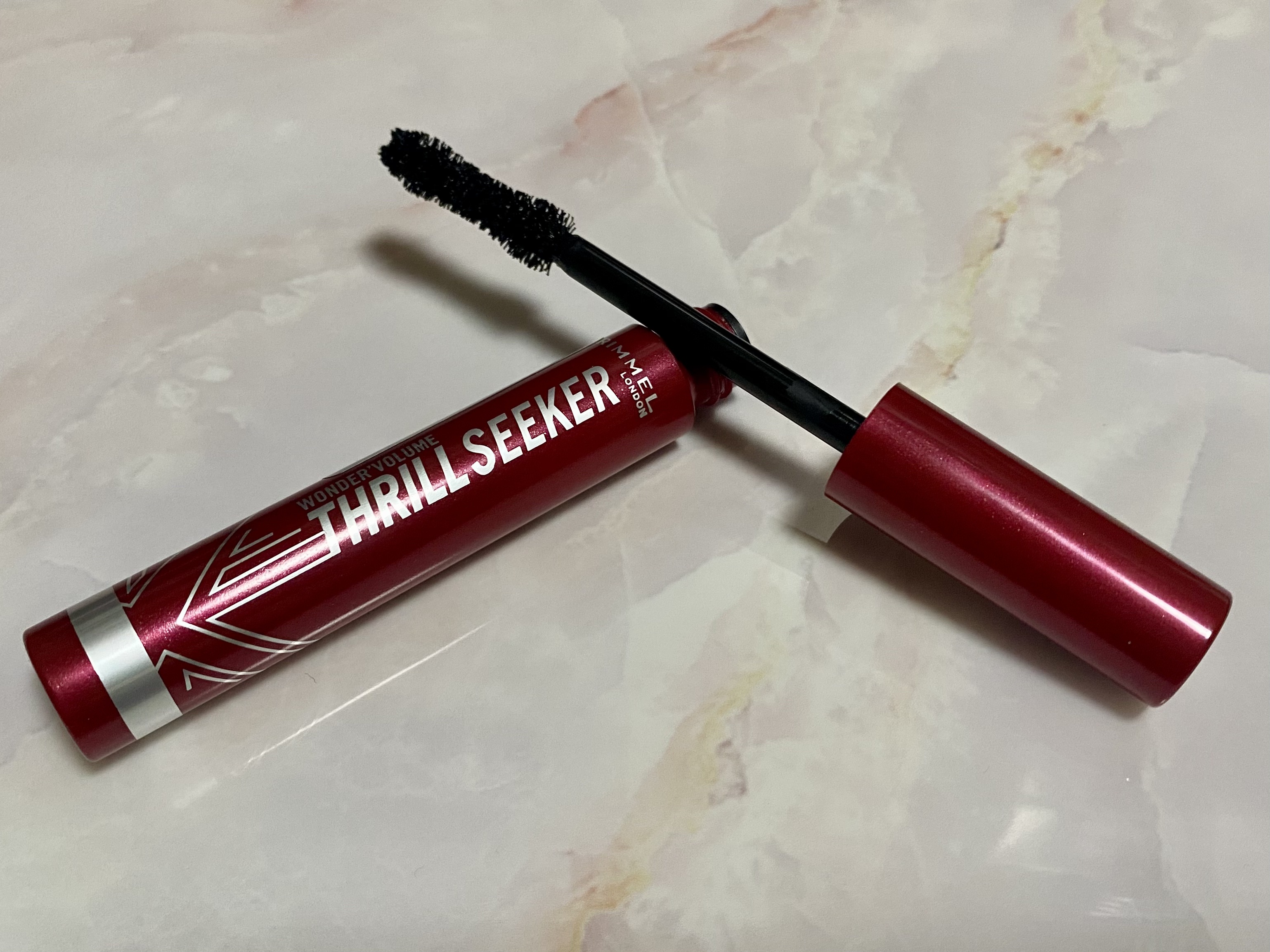 ワンダーボリューム スリルシーカー 001 ブラック/リンメル ロンドン/マスカラを使ったクチコミ（1枚目）