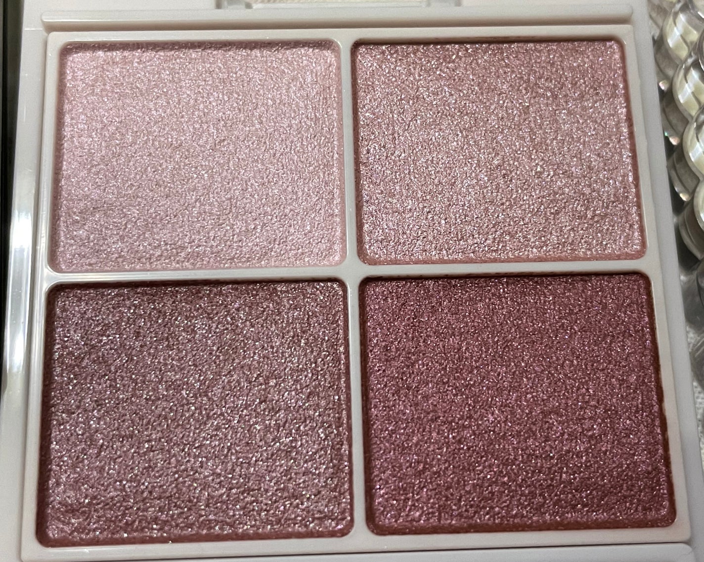 Pressed Powder Shadow /ColourPop/アイシャドウパレットを使ったクチコミ(1枚目)