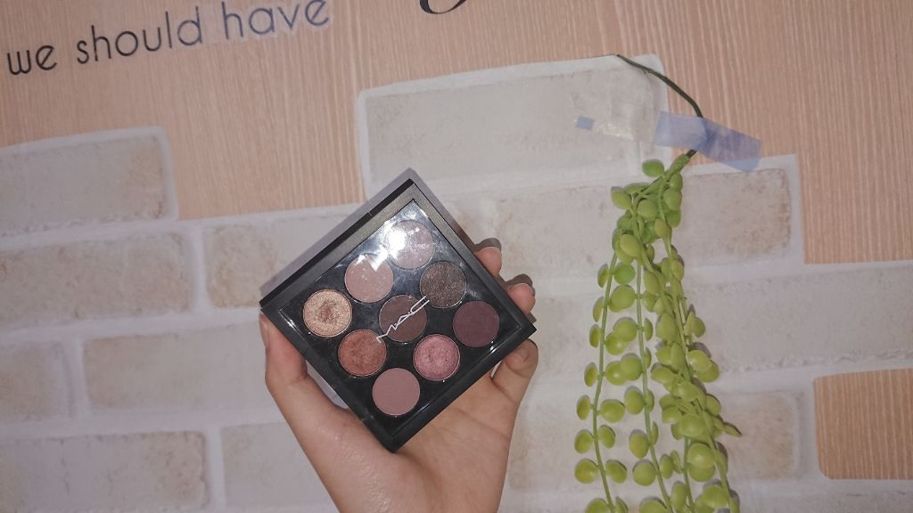 スモール アイシャドウ×9/M・A・C/アイシャドウパレットを使ったクチコミ（1枚目）