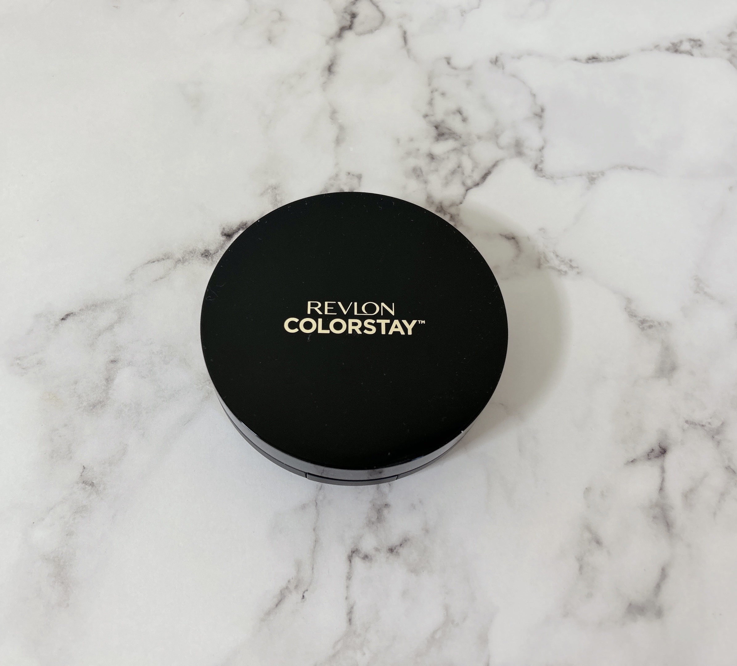 レブロン カラーステイ ロングウェア UV クッション ファンデーション/REVLON/クッションファンデーションを使ったクチコミ（2枚目）