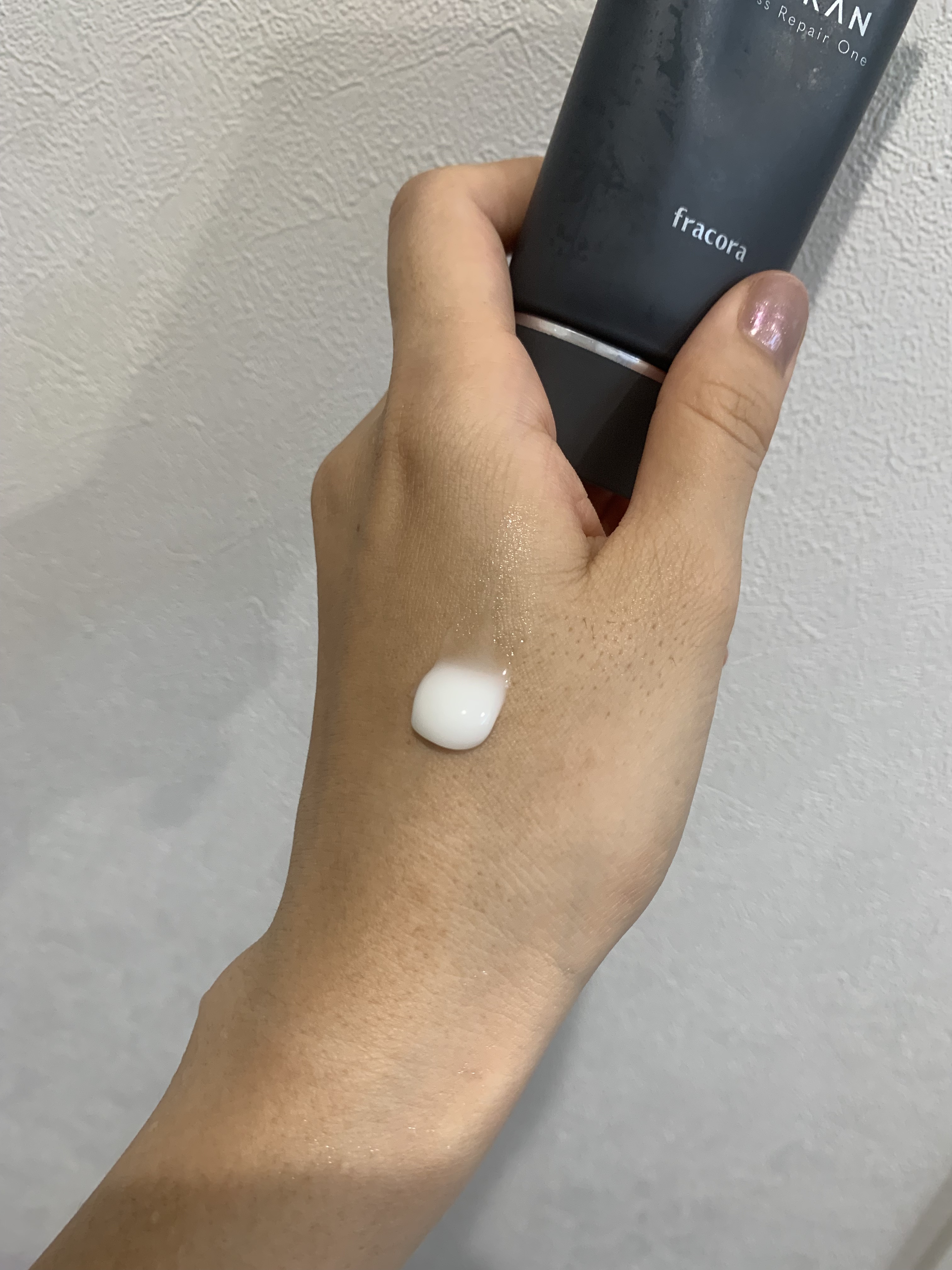 HITOKAN タイムレスリペアワンGR/fracora/オールインワン化粧品を使ったクチコミ（2枚目）