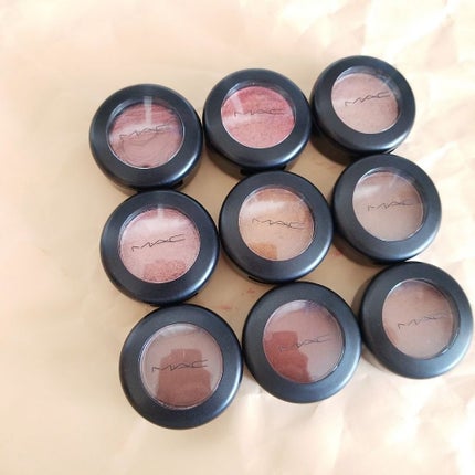 スモール アイシャドウ/M・A・C/単色アイシャドウを使ったクチコミ(4枚目)