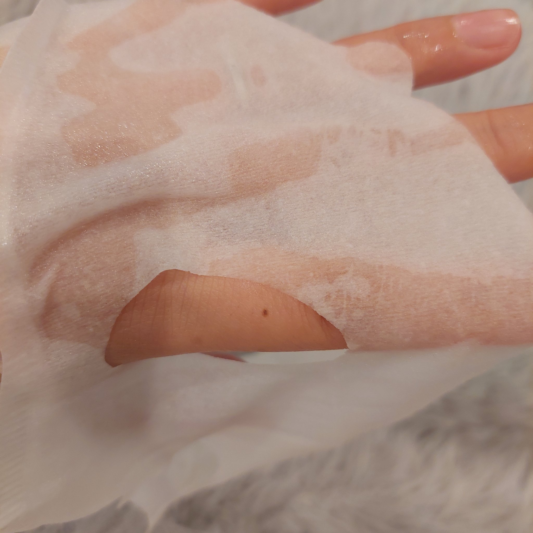 薬用水曜日のナイトスキンケアマスク[医薬部外品]/肌美精/シートマスク・パックを使ったクチコミ（3枚目）