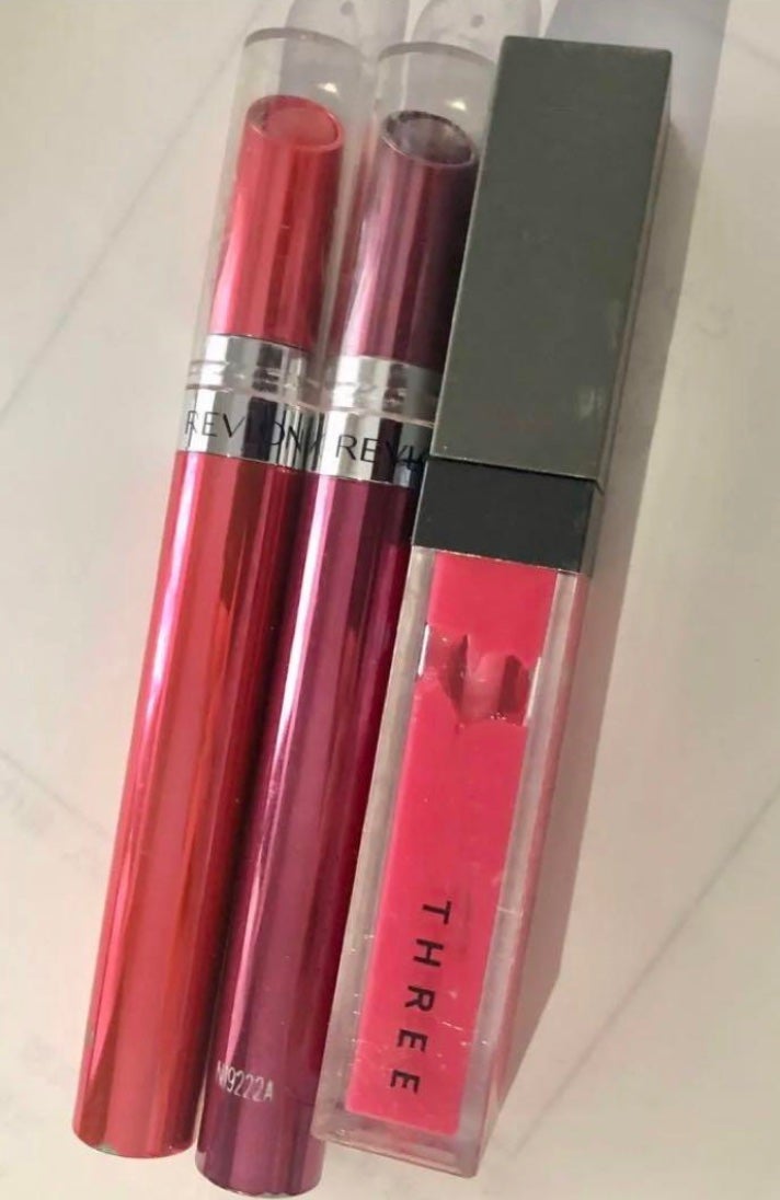 リサ・ラーソン♡クッションファンデマニア on LIPS 「#リップ#THREE#レブロン#イエベ..」(1枚目)