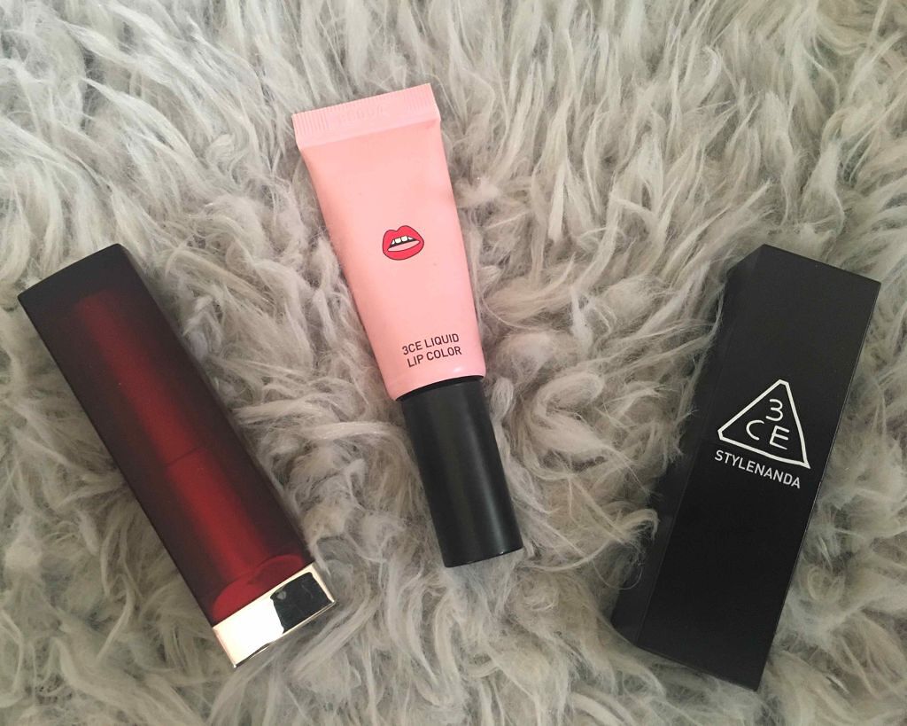 miyu︎☺︎ on LIPS 「お気に入りの赤リップ💄🖤(右)3ceリップカラー#409マット..」(1枚目)