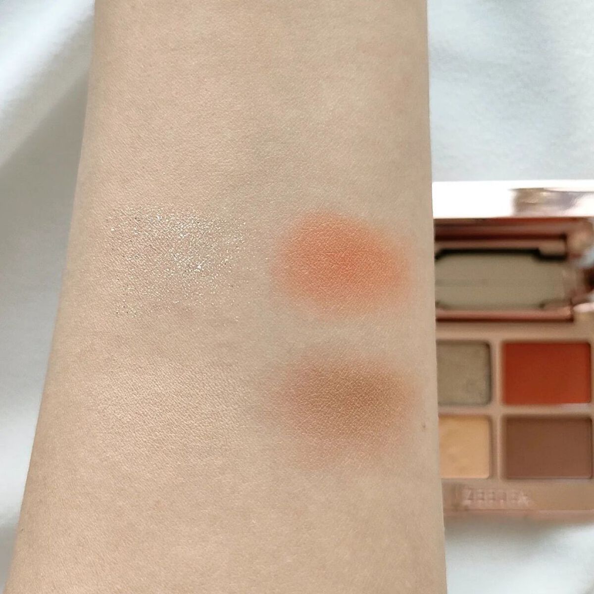 アニマルアイシャドウ(4シェード) D02 素直/ZEESEA/アイシャドウパレットを使ったクチコミ（3枚目）