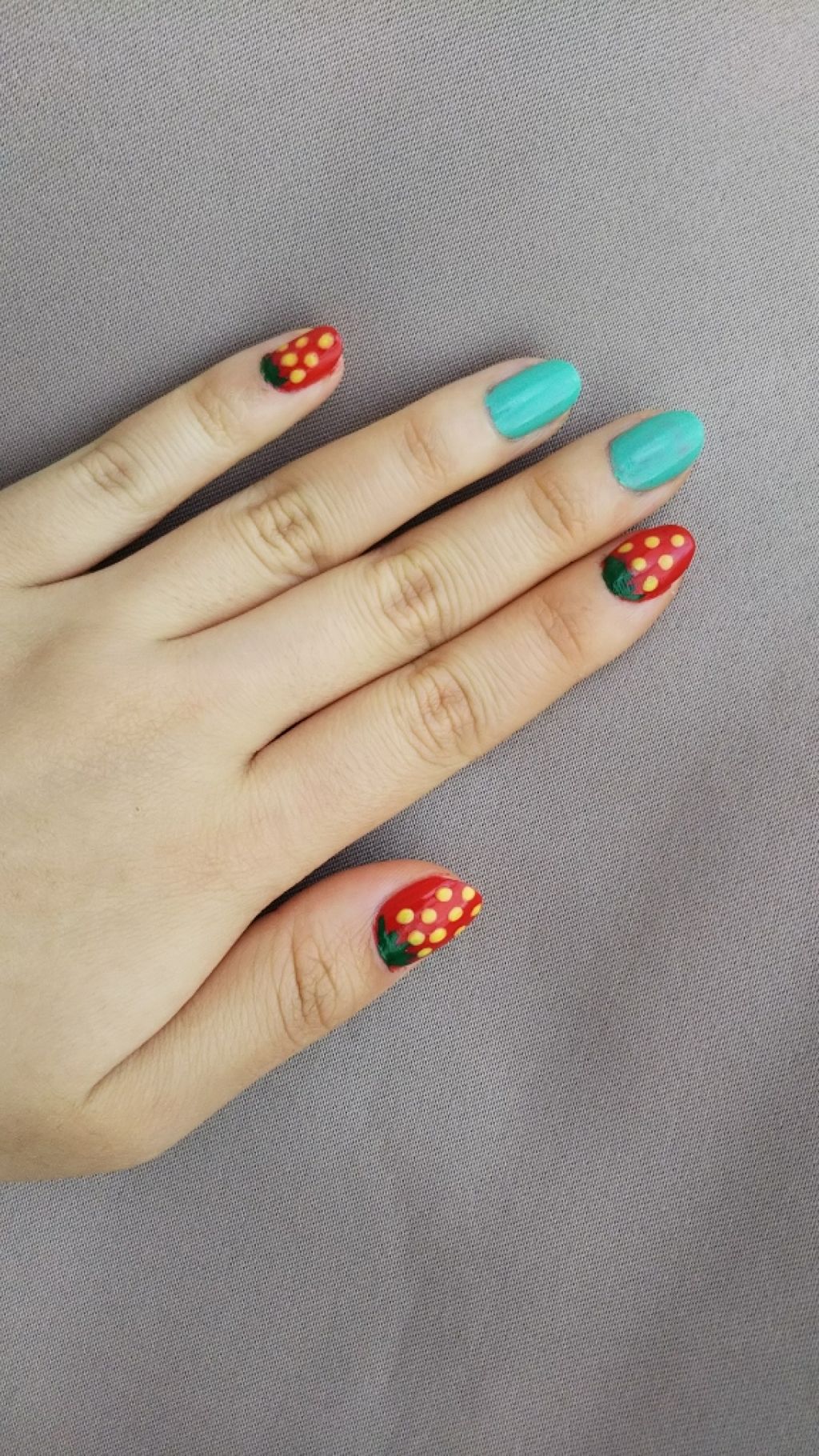 ダイソー エスポルール ネイルポリッシュ/エスポルール/マニキュアを使ったクチコミ（2枚目）