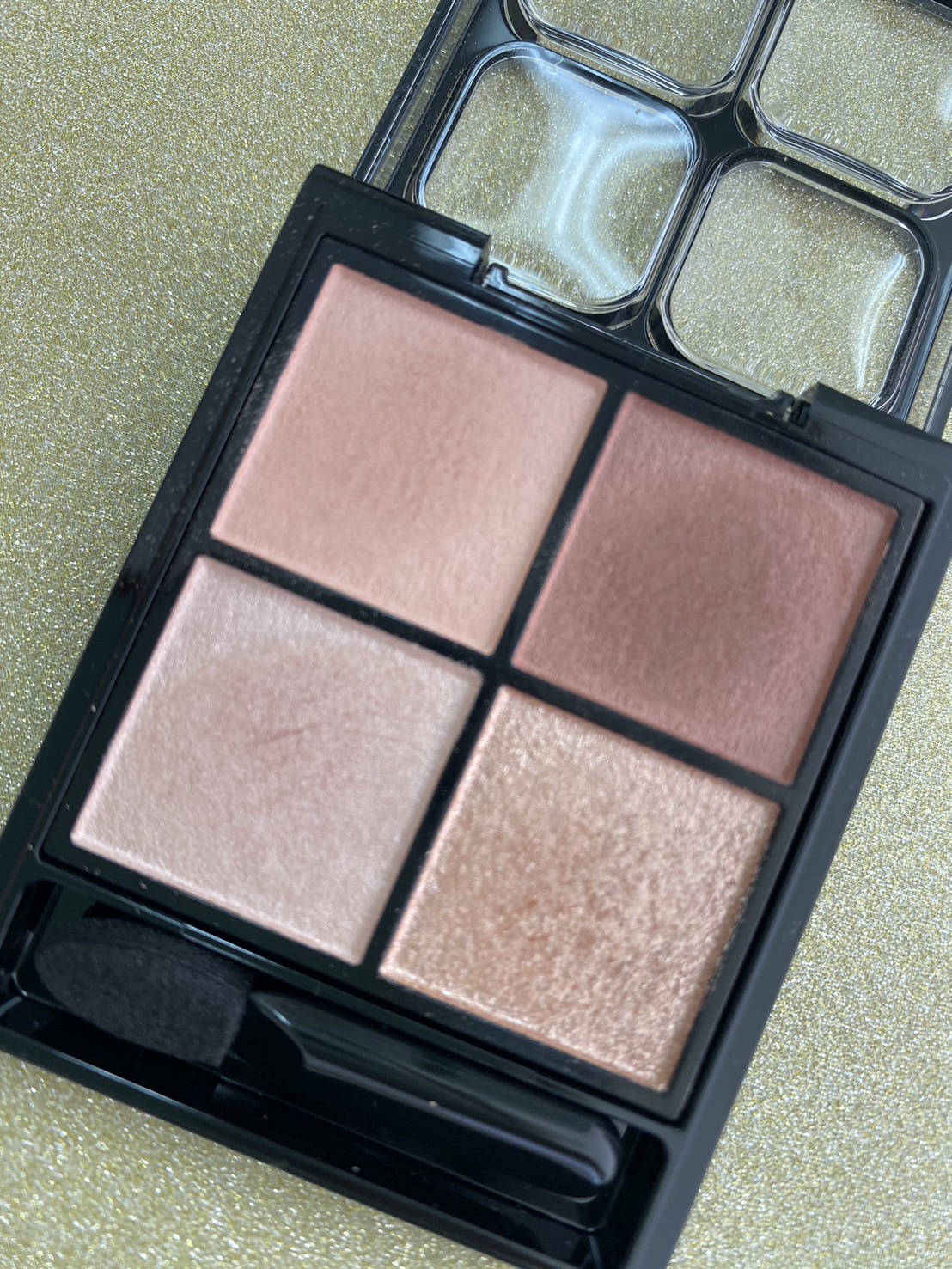 ケイト ポッピングシルエットシャドウ/KATE/アイシャドウパレットを使ったクチコミ（2枚目）