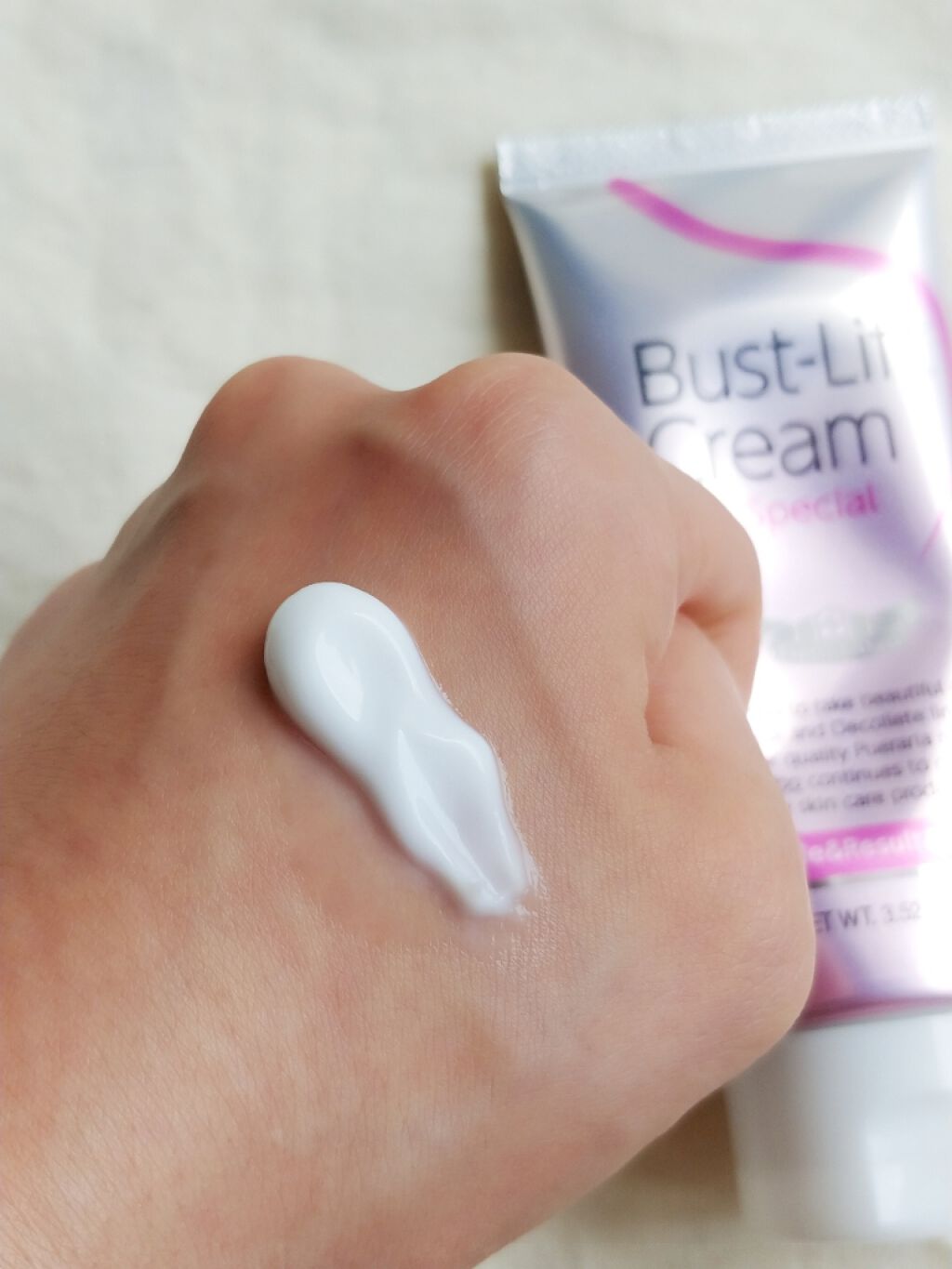 バストリフトクリームスペシャル/ドクターシーラボⓇ/バストケア・ヒップケアを使ったクチコミ（2枚目）