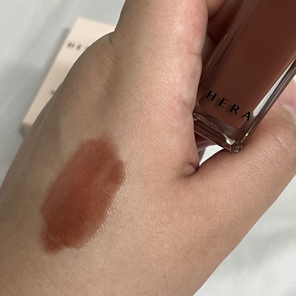 センシュアルヌードグロス/HERA/リップグロスを使ったクチコミ（3枚目）