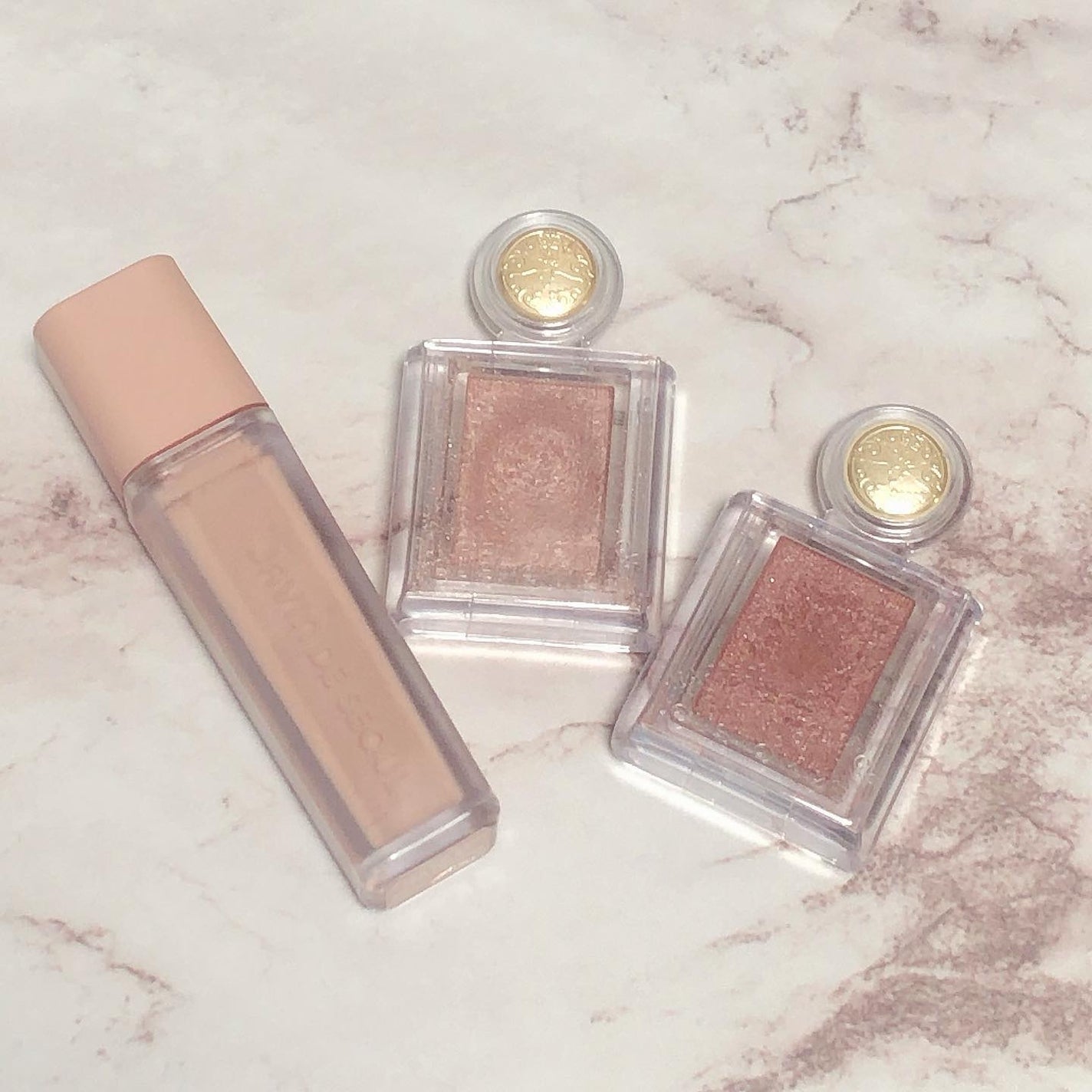 megu on LIPS 「#今日のメイクじゃなくていつかのメイクベースにメガ割で買った#..」(4枚目)