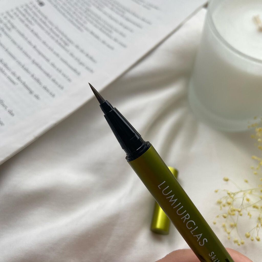 スキルレスライナー/LUMIURGLAS/リキッドアイライナーを使ったクチコミ（3枚目）