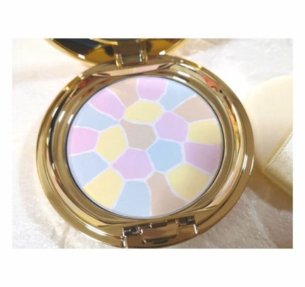 ラ プードル オートニュアンス/Elégance/プレストパウダーを使ったクチコミ(2枚目)