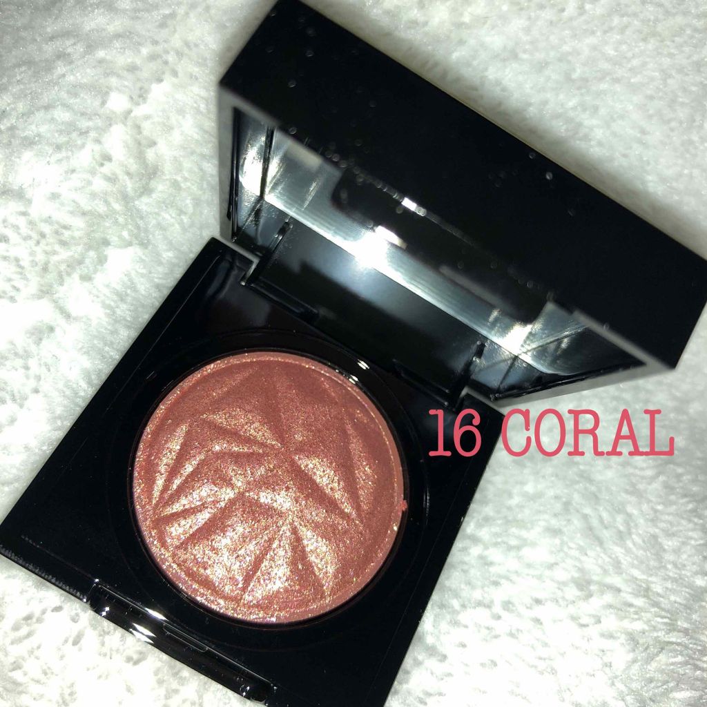 プリズム エアー シャドウ 02 BE MORE CORAL/CLIO/単色アイシャドウを使ったクチコミ（2枚目）