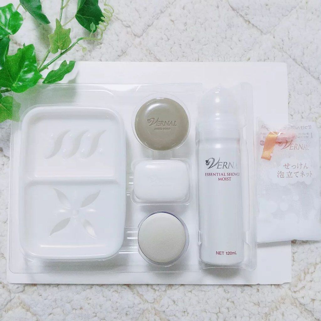 さくら on LIPS 「累計販売数5000万個突破!長年愛され続けて30周年突破!12..」(2枚目)