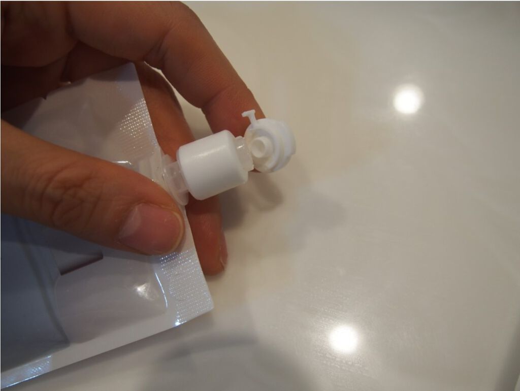 FEDORA AESTHETIC トリプル ヒアルロン ブースティング アンプルのクチコミ「最近ショールームとお店をオープンして、とても忙しい一日を送っています:-)
オープンしてこん.....」（3枚目）