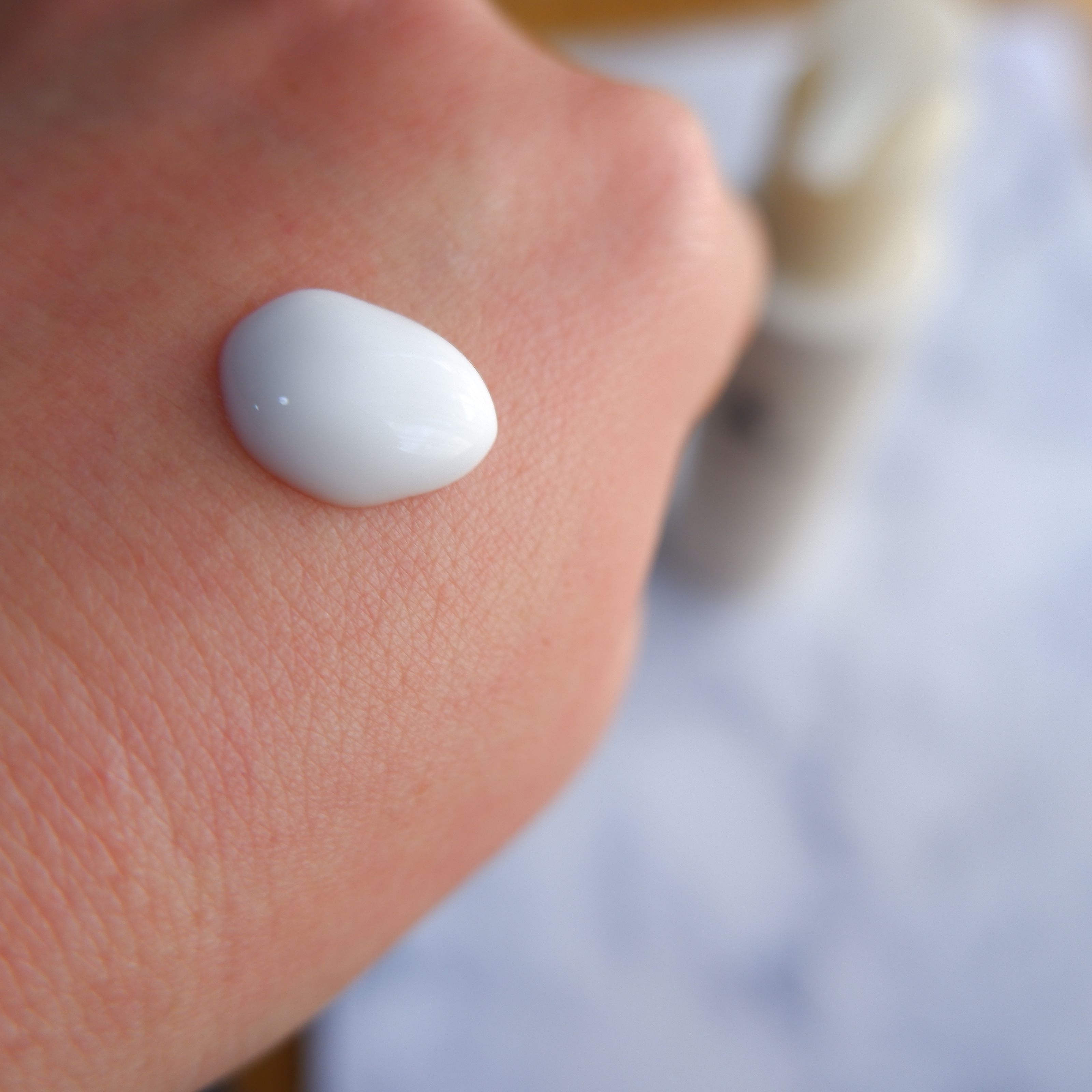 純白豆乳タンパク質乳液/FLASKIN/乳液を使ったクチコミ（2枚目）