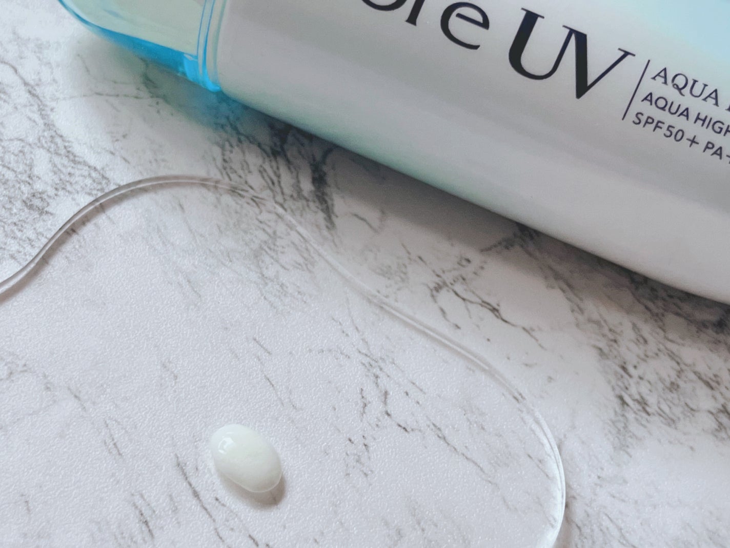 ビオレUV アクアリッチ アクアハイライトローション(水層ハイライトUV)/ビオレ/日焼け止めローションを使ったクチコミ(2枚目)