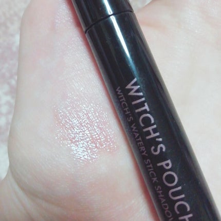 ウォータリースティックシャドウ/Witch's Pouch/スティックアイシャドウを使ったクチコミ(2枚目)