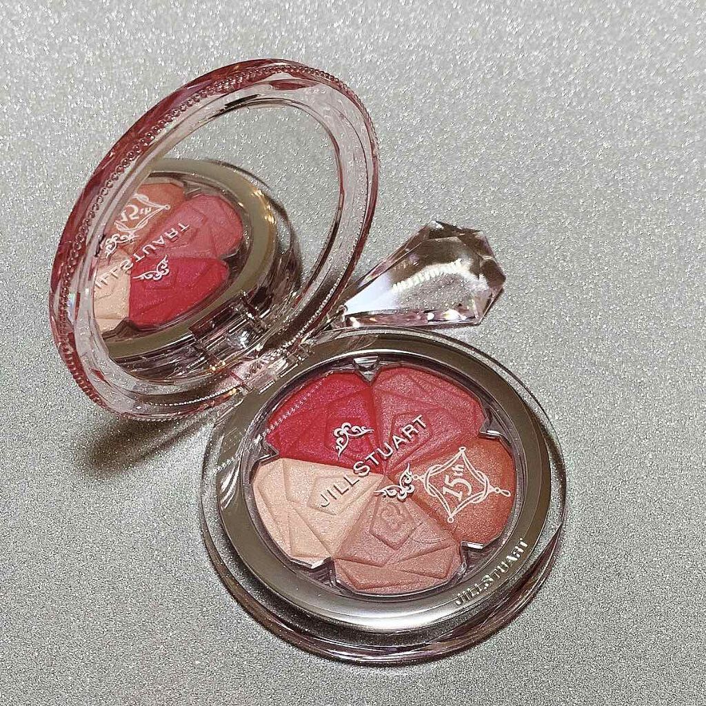 ジルスチュアート ブルーム ミックスブラッシュ コンパクト 09 morning magnolia(限定色)/JILL STUART/パウダーチークを使ったクチコミ（1枚目）