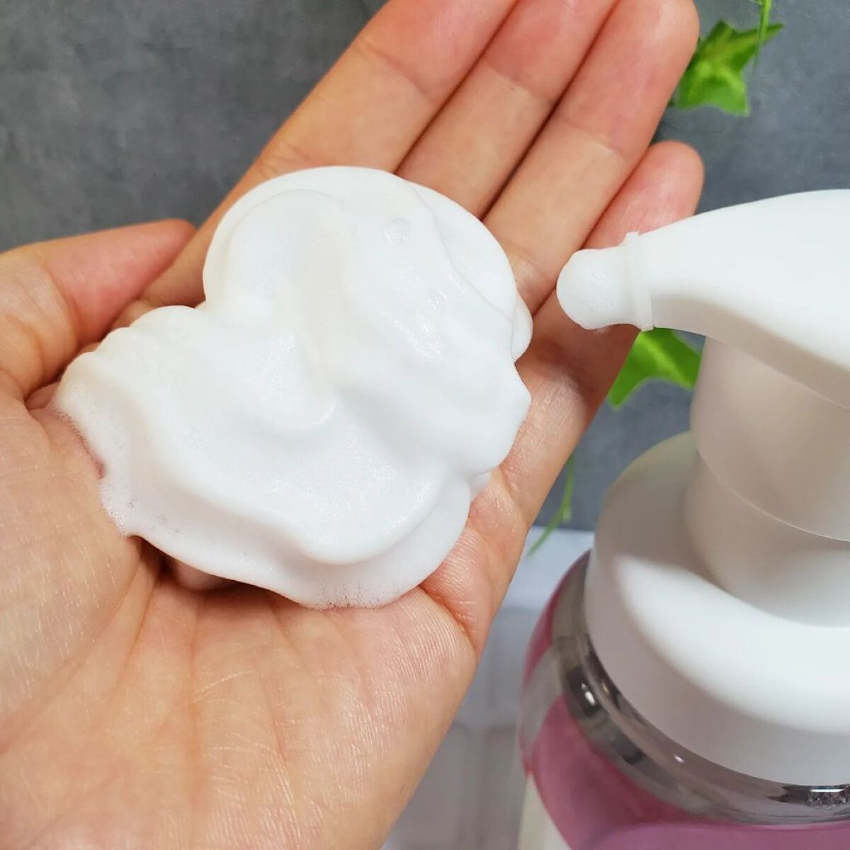 ビオレ ザフェイス 泡洗顔料 ディープモイスト/ビオレ/泡洗顔を使ったクチコミ（3枚目）