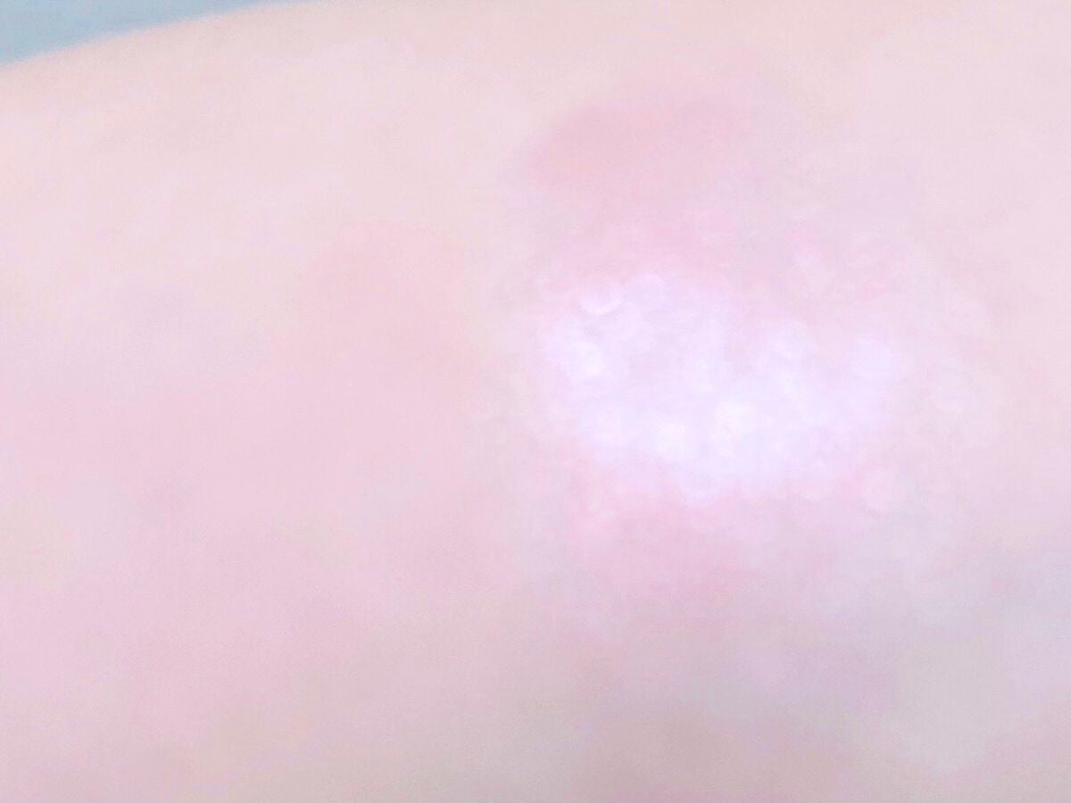 ボーム エサンシエル/CHANEL/スティックハイライトを使ったクチコミ(4枚目)