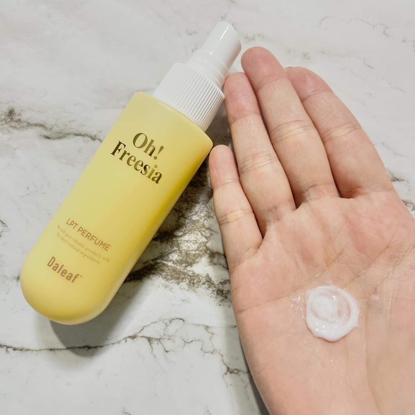 パフュームヘアパックインミスト Pink Breeze/Daleaf/アウトバストリートメントを使ったクチコミ（2枚目）