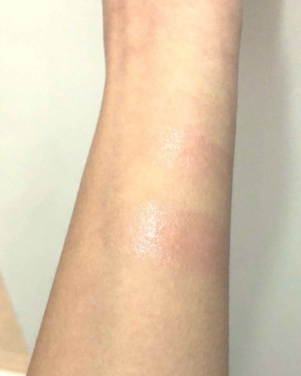 モイストピュアカラーリップ/ニベア/リップクリームを使ったクチコミ(4枚目)