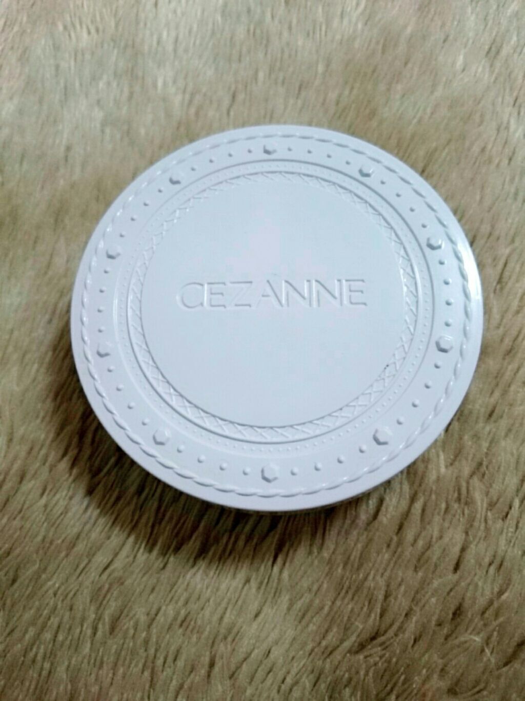 UVクリアフェイスパウダー/CEZANNE/プレストパウダーを使ったクチコミ（1枚目）