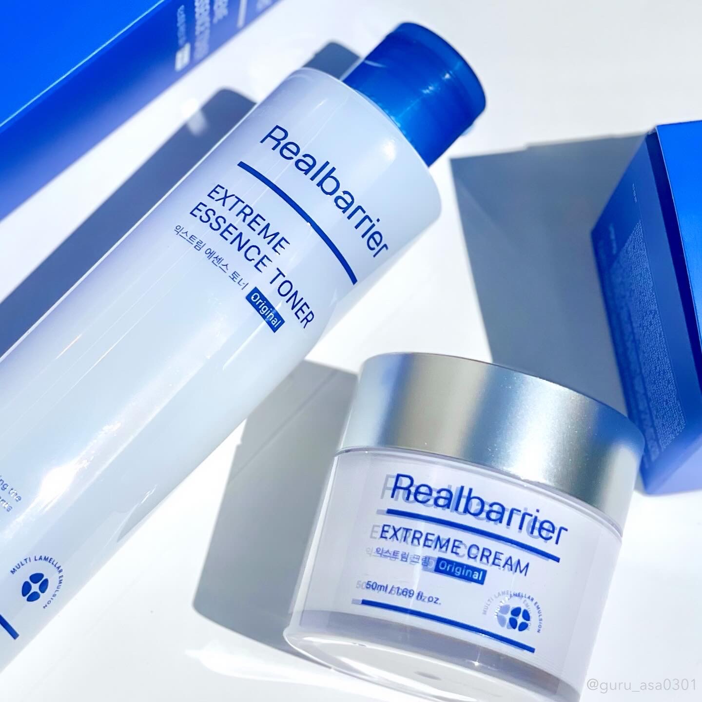 #PR #RealBarrier #リアルバリア

肌バリア専門ブランド【Real Barrier】

実際の肌構造に似たリアルバリア独自の
保湿成分オメガセラミド配合で崩れた
肌バリア機能をサポートする敏感肌にも
やさしいトナー&クリーム