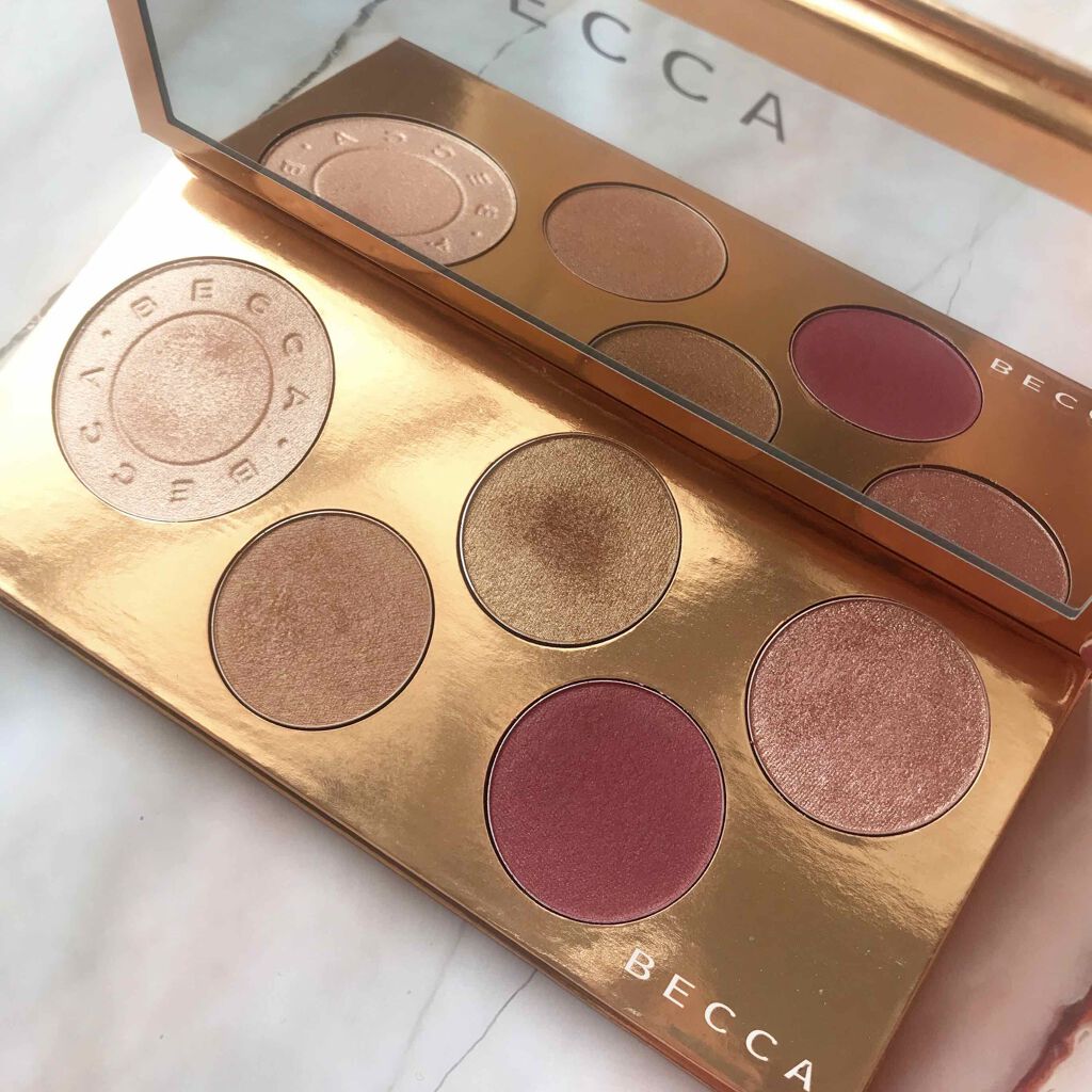 Pop Goes The Glow Champagne Pop Face & Eye Palette  /BECCA/メイクアップキットを使ったクチコミ(1枚目)