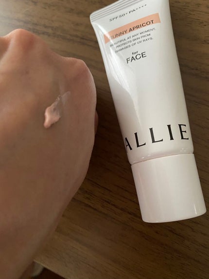 アリィー クロノビューティ カラーチューニングUV/アリィー/日焼け止めクリームを使ったクチコミ(2枚目)