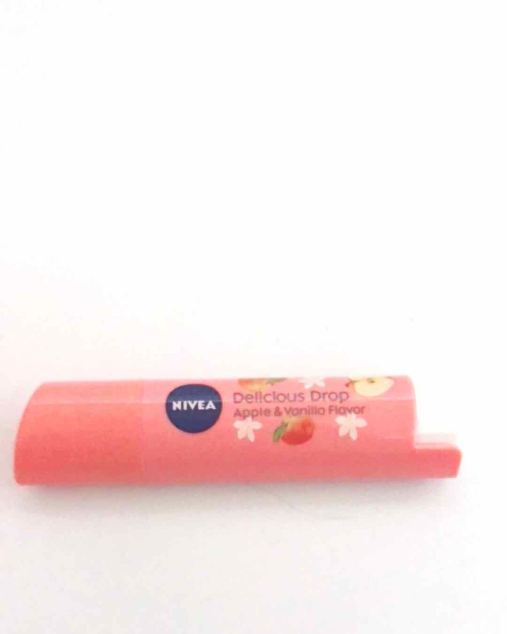 フレーバーリップ デリシャスドロップ アップルの香り〜バニラの香りのアクセント/ニベア/リップクリームを使ったクチコミ(1枚目)