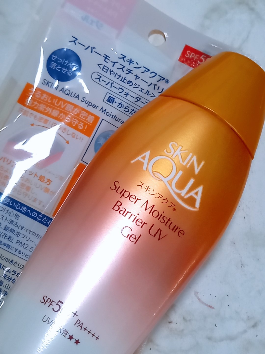 スキンアクア スーパーモイスチャー バリアUVジェル/スキンアクア/日焼け止めジェルを使ったクチコミ（2枚目）