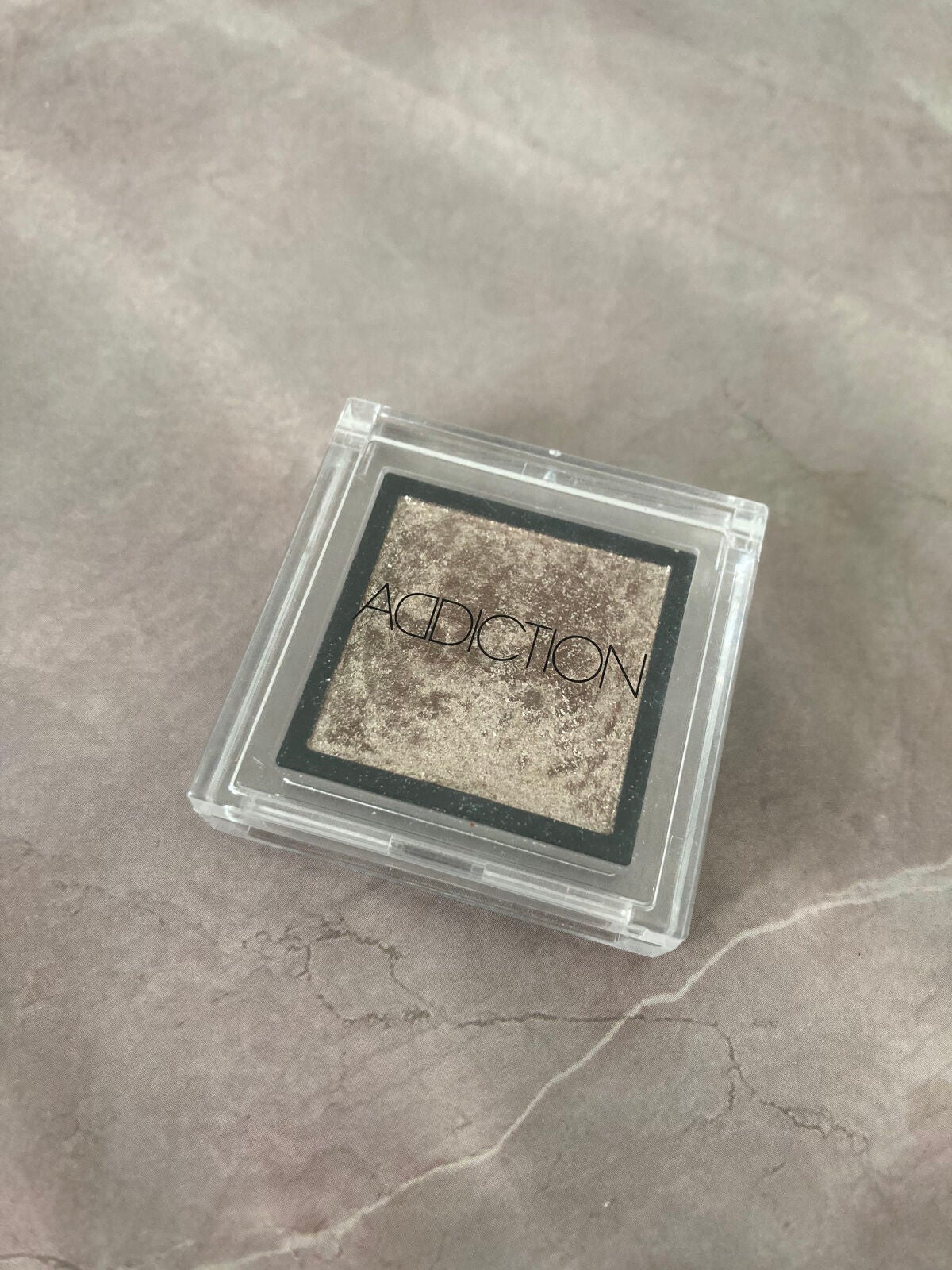 アディクション ザ アイシャドウ スパークル/ADDICTION/単色アイシャドウを使ったクチコミ(1枚目)