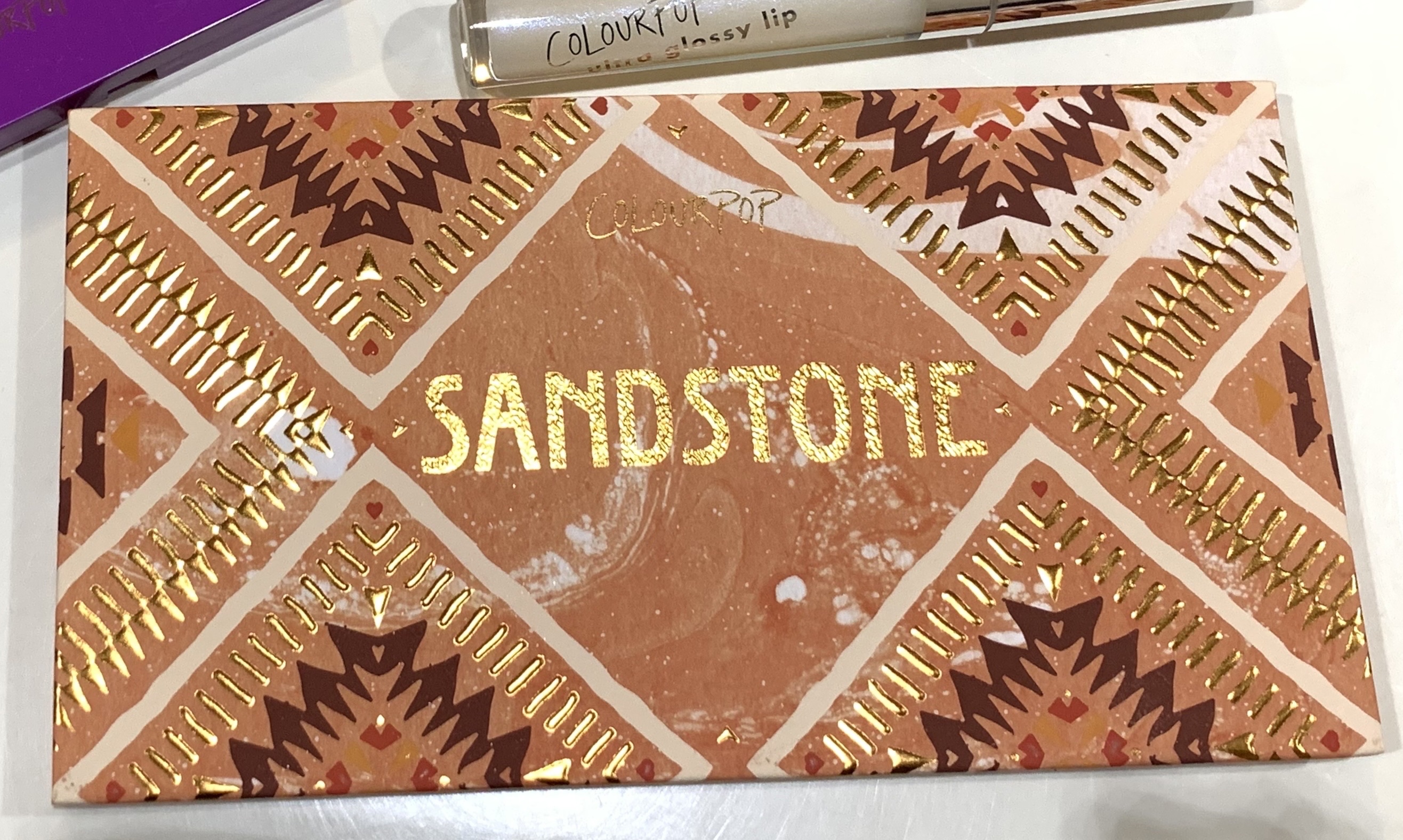 サンドストーン/ColourPop/アイシャドウパレットを使ったクチコミ（2枚目）