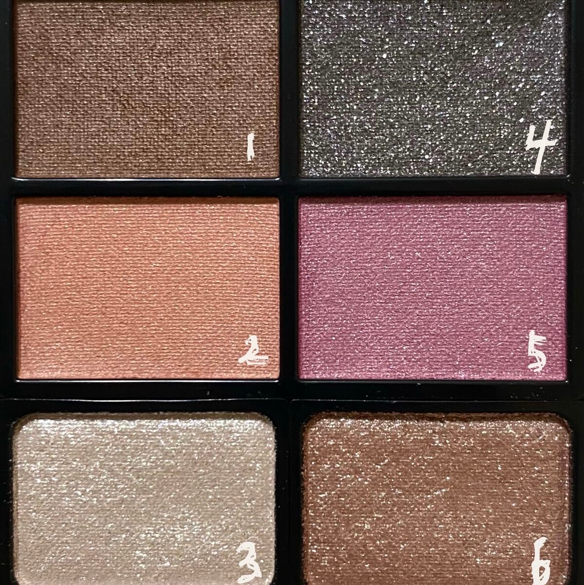 ミネラルクラッシィシャドー2022CF/エトヴォス/アイシャドウパレットを使ったクチコミ(3枚目)
