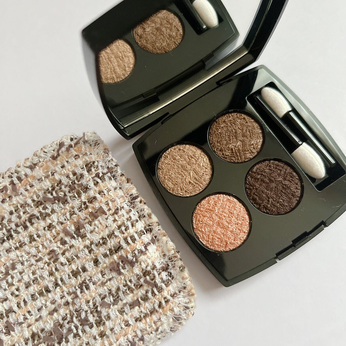 レ キャトル オンブル ツイード/CHANEL/アイシャドウパレットを使ったクチコミ(4枚目)