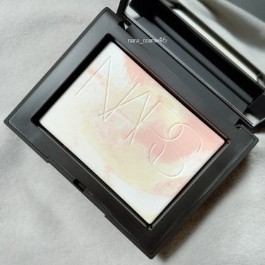 ライトリフレクティング プリズマティックパウダー/NARS/プレストパウダーを使ったクチコミ（3枚目）