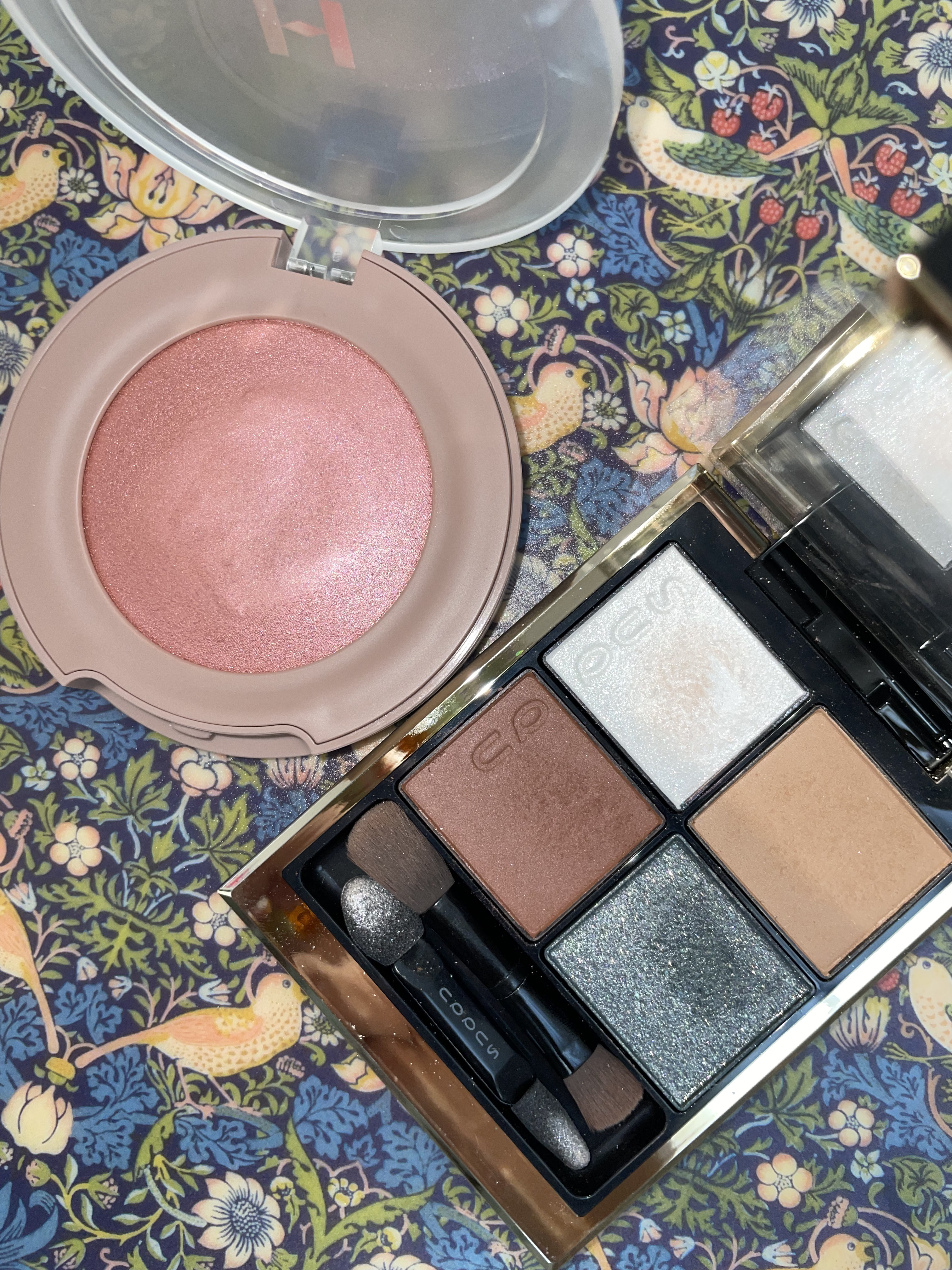 トゥルーディメンショングロウチーク/hince/パウダーチークを使ったクチコミ（1枚目）