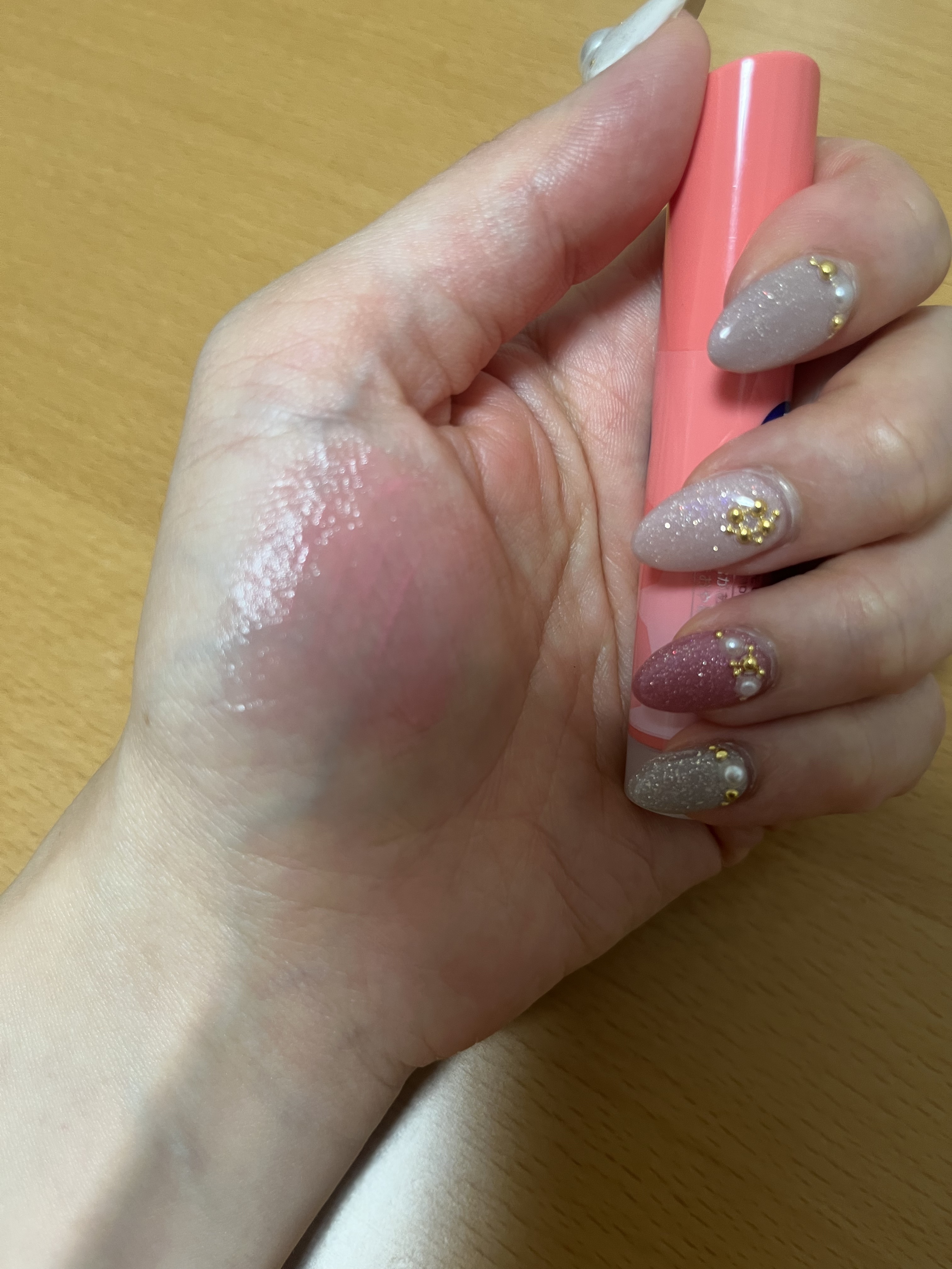 モイストピュアカラーリップ/ニベア/リップクリームを使ったクチコミ（3枚目）