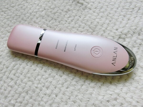 ANLAN ウォーターピーリング 光 美顔器のクチコミ「ANLAN　ウォータピーリング

小鼻周りの毛穴汚れや、角質などが最近気になったので、
お安く.....」（2枚目）